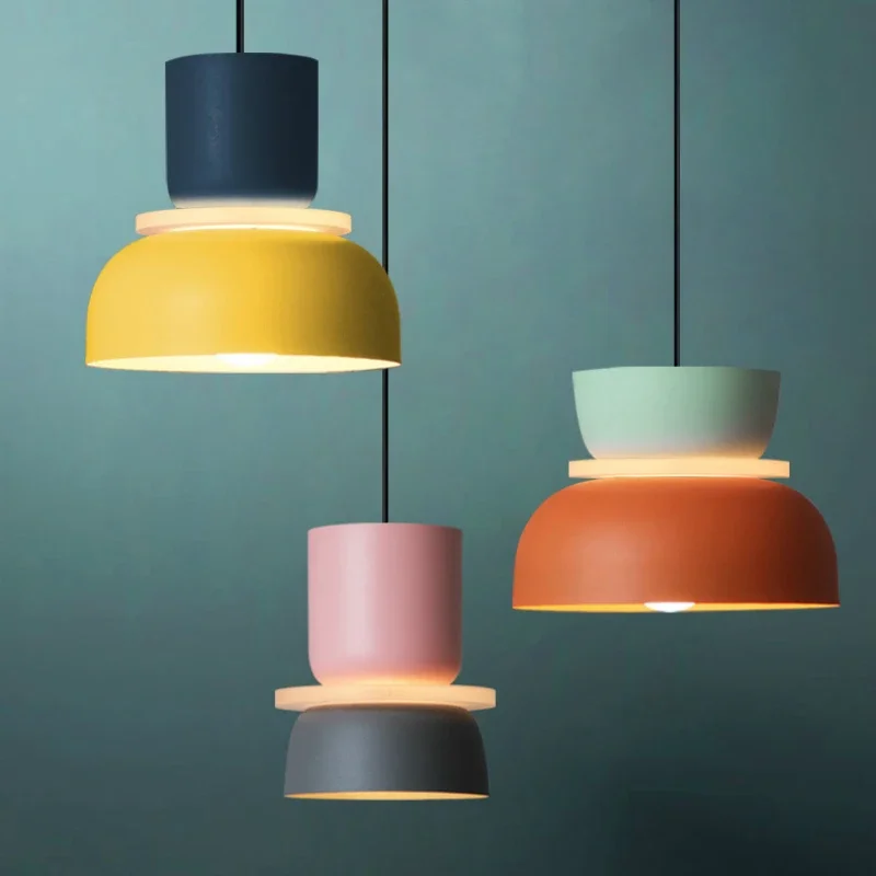 مصباح معلق حديث جديد بتقنية LE - مراجعة Voice Control Light Bulb وسعره