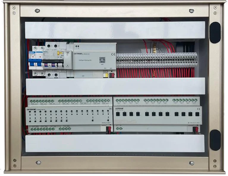 مستشعر إضاءة متنقل KNX/EIB بسع - مراجعة Smart Home Knx System وسعره